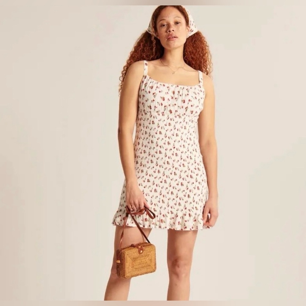 Abercrombie & Fitch Cherry Print Smocked Mini Dress Scoop Neck Ruffle Hem Large